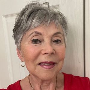 Meet your Posher, Frieda